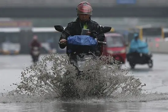 Aumentan a 311.000 los desplazados por las lluvias e inundaciones en China