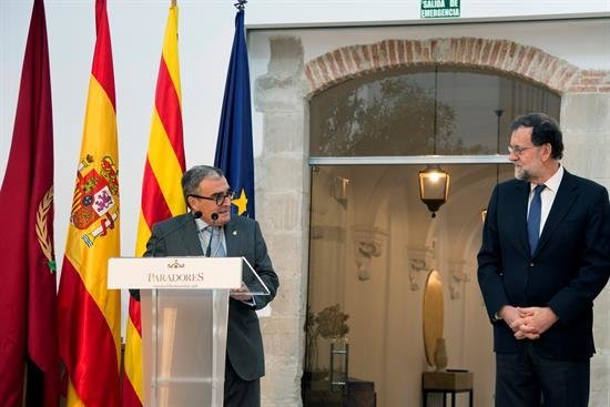 Rajoy inaugura el Parador de Lleida que considera un ejemplo de turismo de calidad