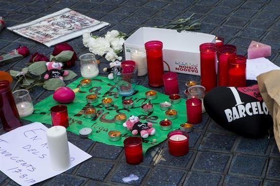 "No tengo miedo" responden los barceloneses a los ataques terroristas