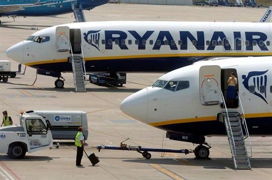 Evacúan un avión con destino a Madrid en Bruselas por una falsa amenaza de bomba