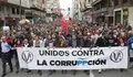Miles de murcianos piden la dimisi&oacute;n de S&aacute;nchez en una marcha anticorrupci&oacute;n