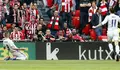 1-2. El Madrid asalta el fort&iacute;n de San Mam&eacute;s y fortalece su liderato