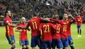 4-1. Espa&ntilde;a agarra el liderato con fuerza y goles