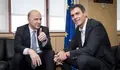 S&aacute;nchez confirma a Moscovici que el PSOE se abstendr&aacute; en la votaci&oacute;n del CETA