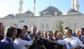 Erdogan sufre un desmayo en una mezquita en el final de ramad&aacute;n