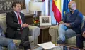 Garc&iacute;a-Page ofrece a Podemos entrar en el Gobierno de Castilla-La Mancha