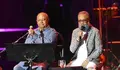 Milan&eacute;s y C&eacute;spedes, himnos al amor y un melanc&oacute;lico canto a la vida